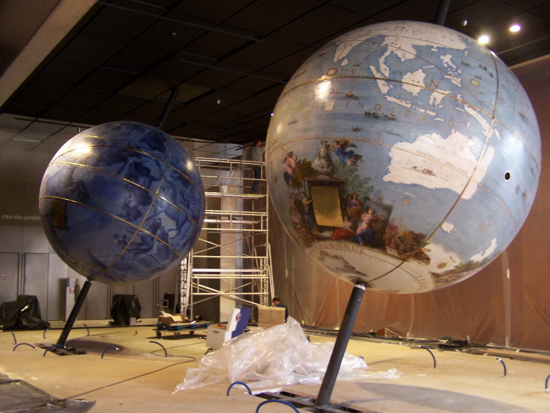 globes